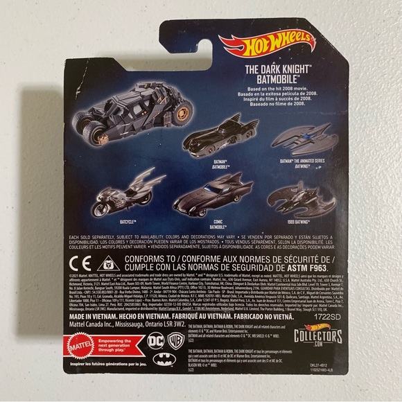 Hot Wheels x Batman: The Dark Knight Batmobile-NWT - Picture 6 of 9